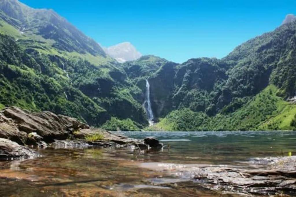 Grand T2 Calme Et Cosy Au « Pyrenees Palace » Bagnères-de-Luchon المظهر الخارجي الصورة